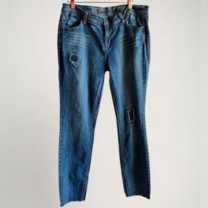 Vanilla Star High-Waisted Distressed Jeans Size 15,‎ Vintage Relaxed Fit Denim